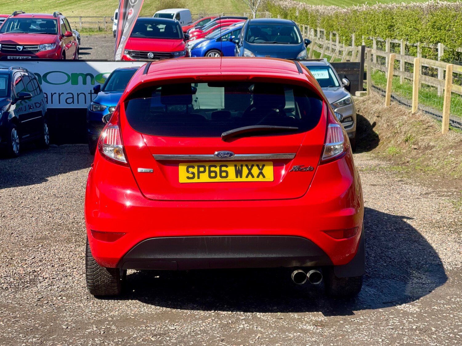 Used Ford Fiesta 2016 for sale - 78210432: Photo 3