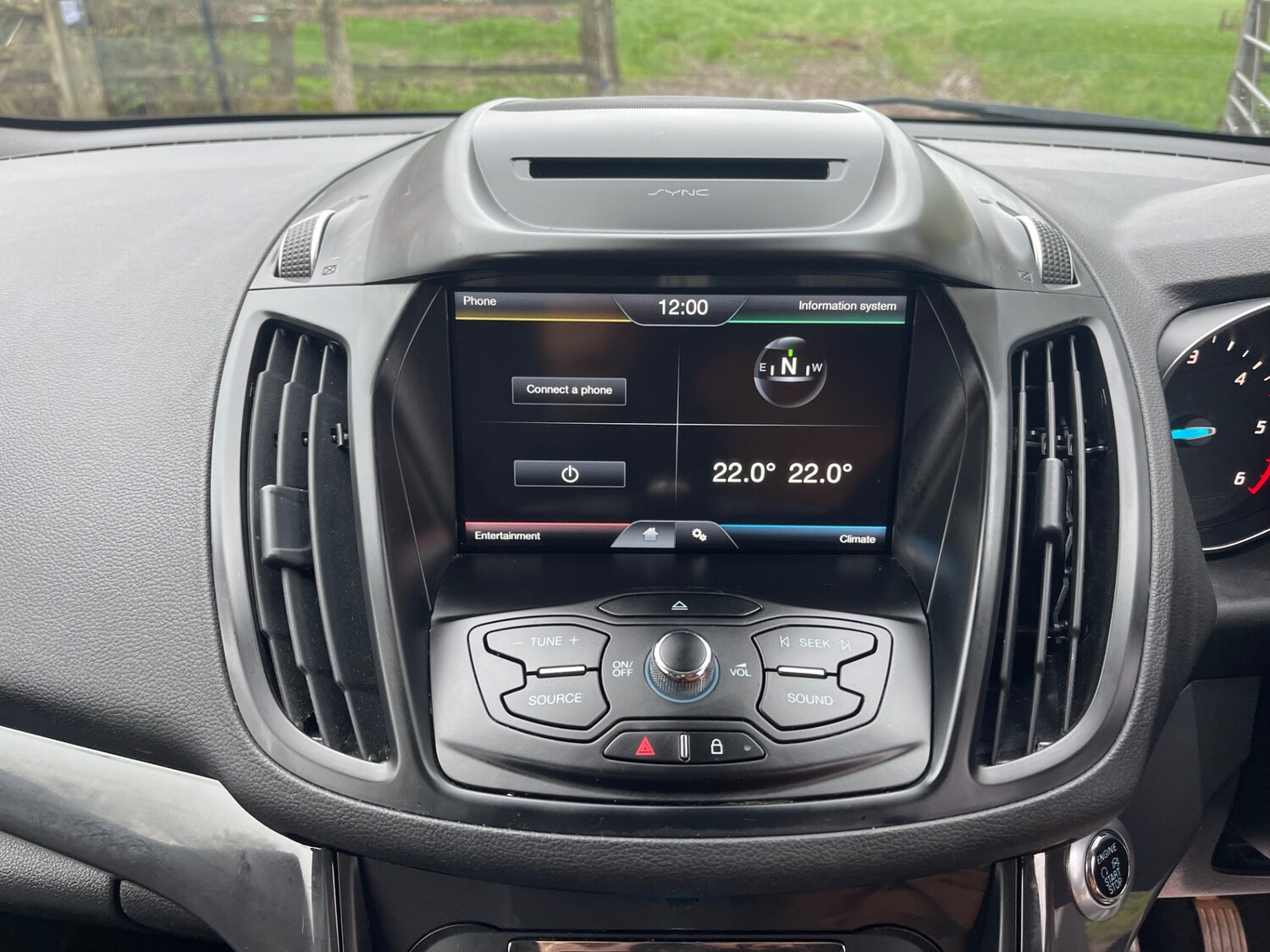 Used Ford Kuga 2016 for sale - 76567812: Photo 12