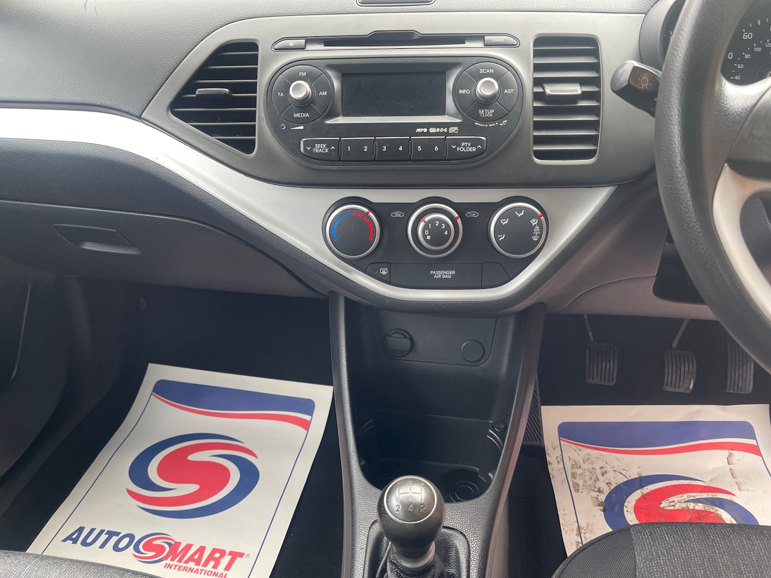 Used Kia Picanto 2015 for sale - 77640061: Photo 11