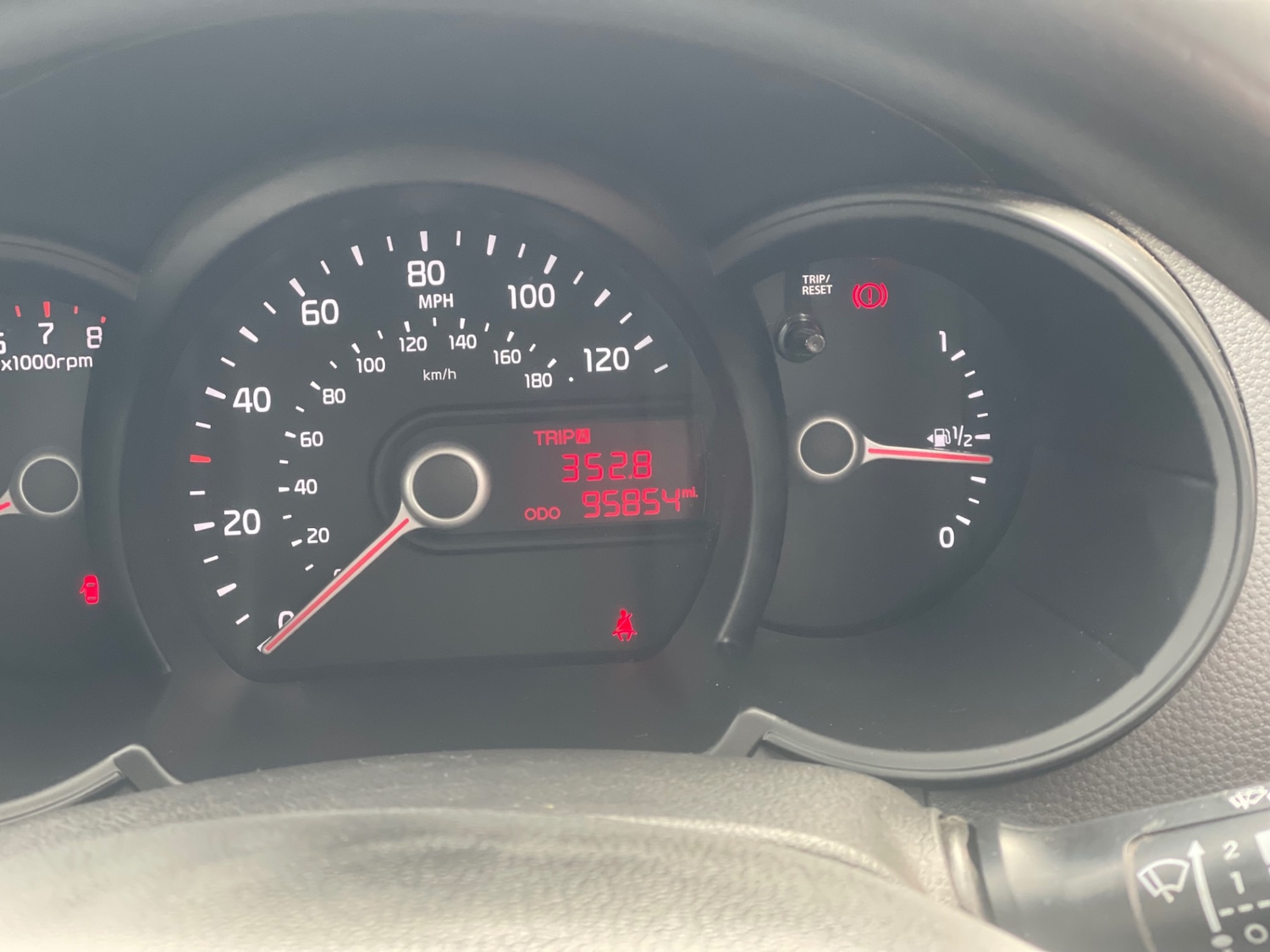 Used Kia Picanto 2015 for sale - 77640061: Photo 12