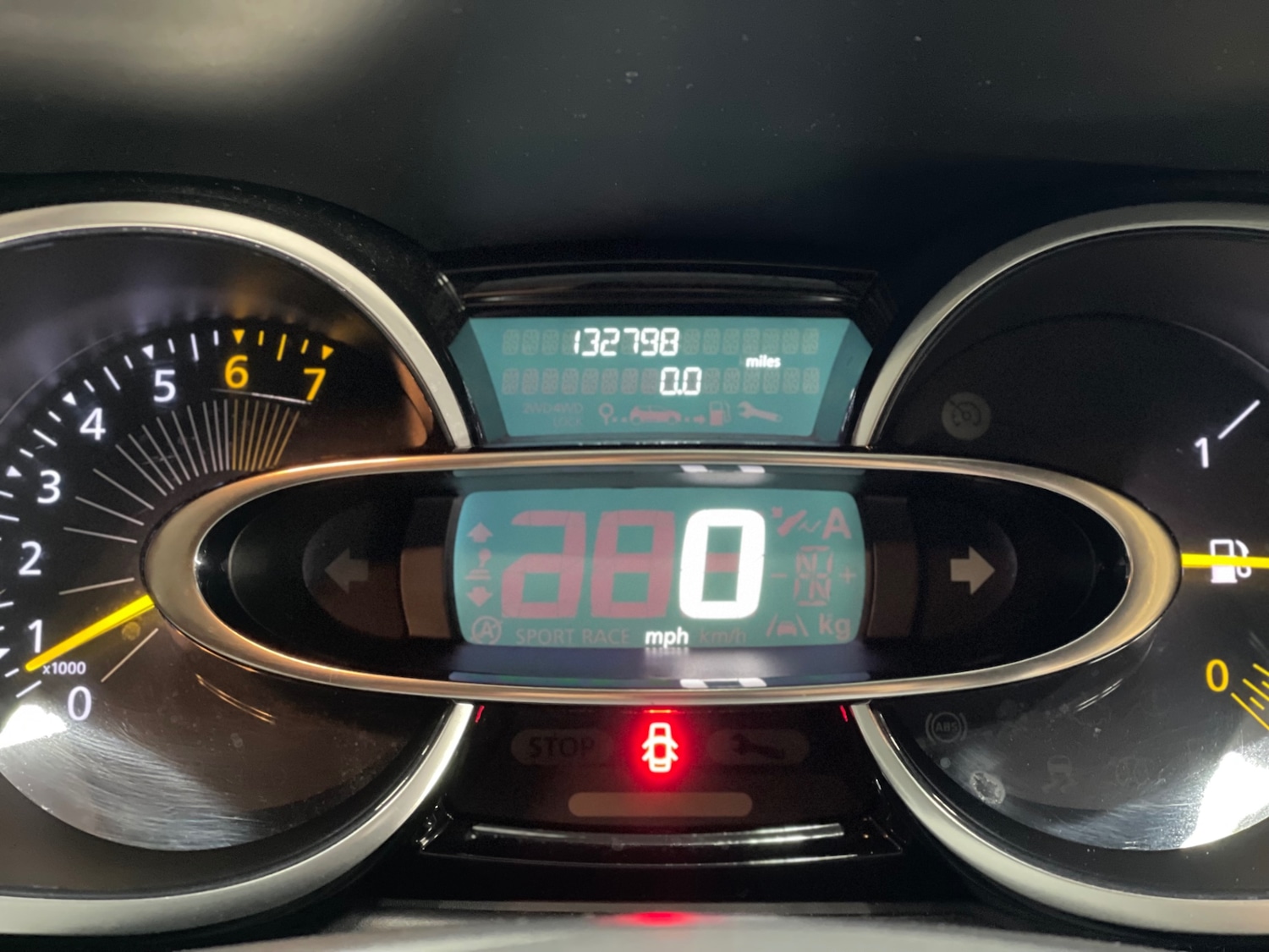 Used Renault Clio 2015 for sale - 77581881: Photo 10