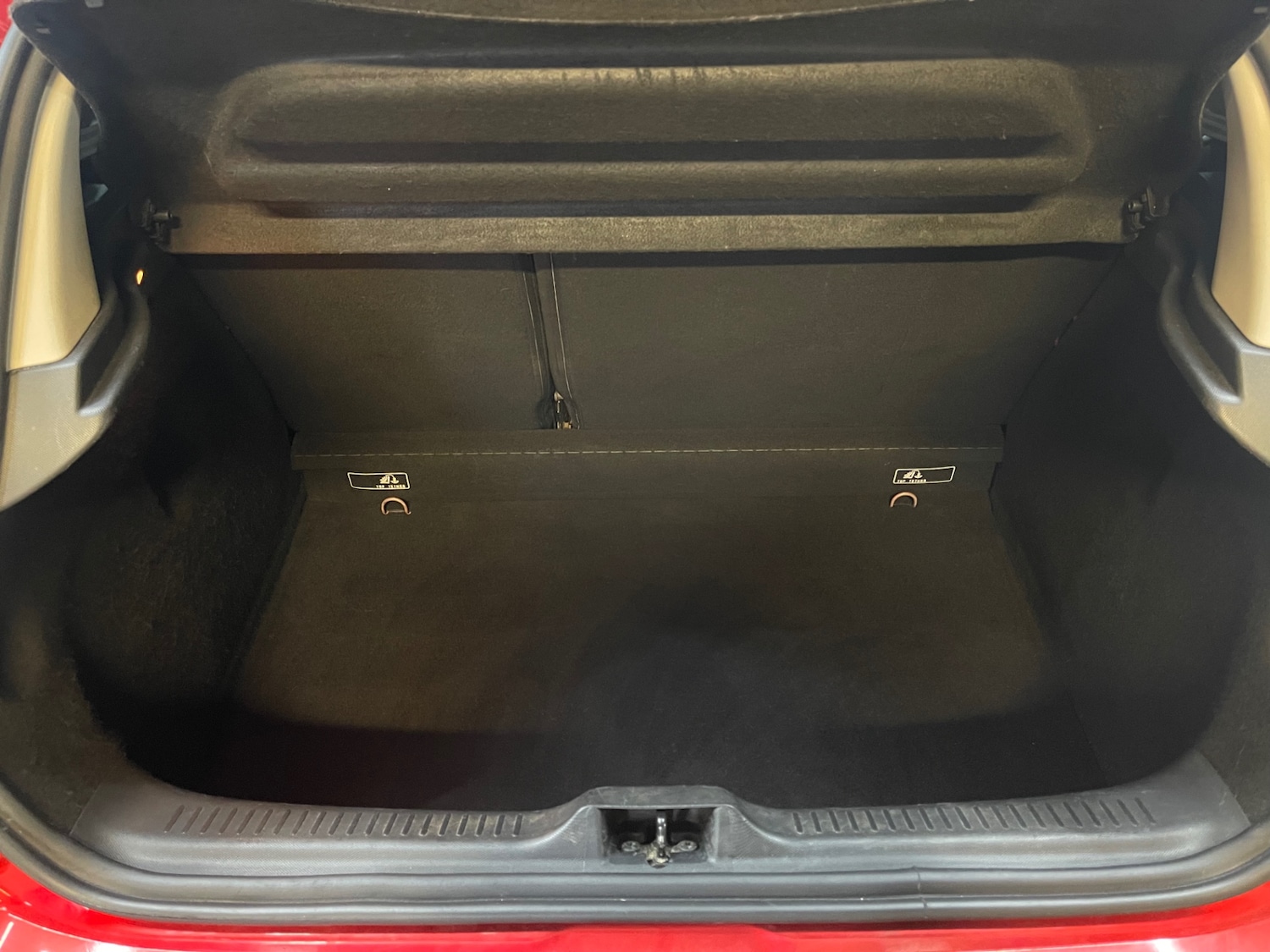 Used Renault Clio 2015 for sale - 77581881: Photo 15