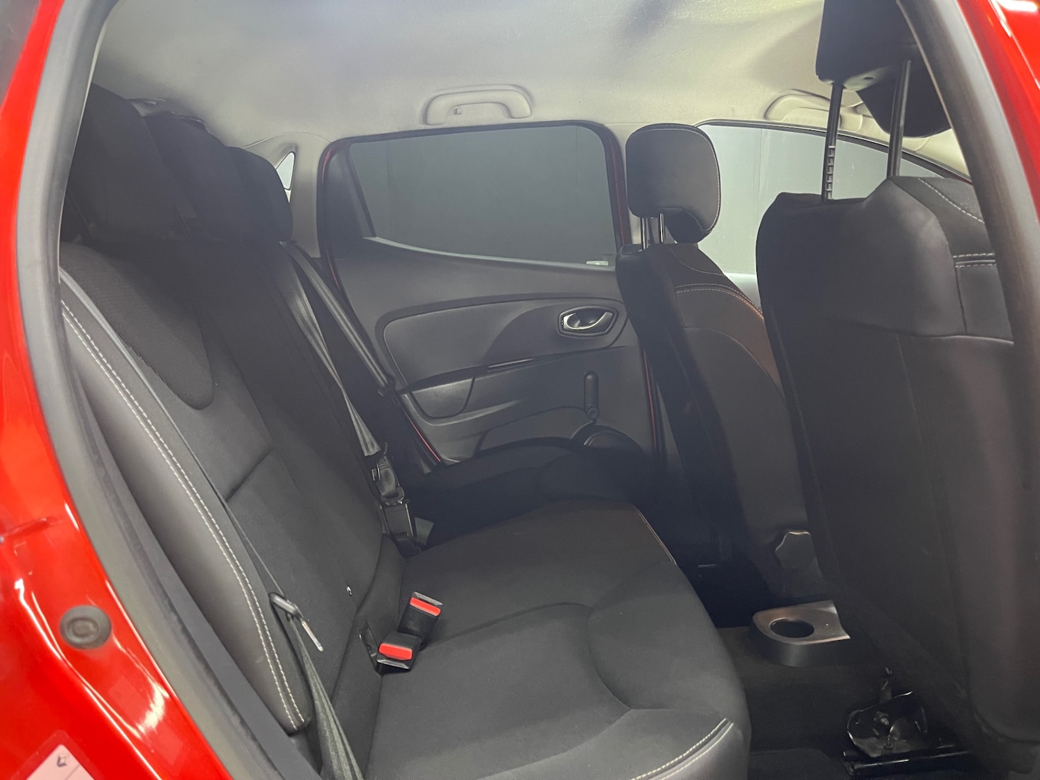 Used Renault Clio 2015 for sale - 77581881: Photo 16