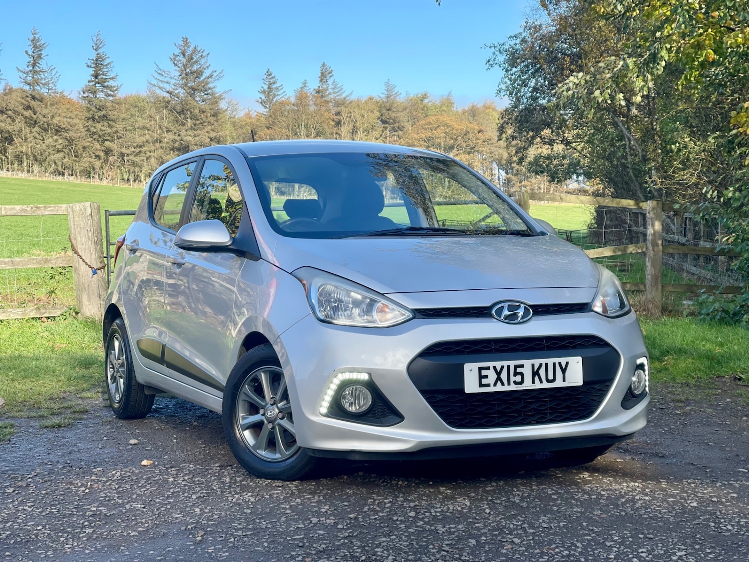 Used Hyundai i10 2015 for sale - 76382619: Photo 1
