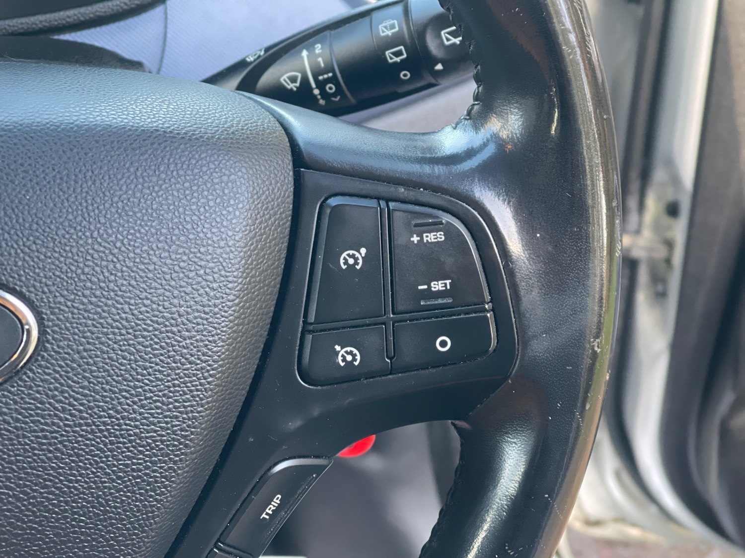 Used Hyundai i10 2015 for sale - 76382619: Photo 16