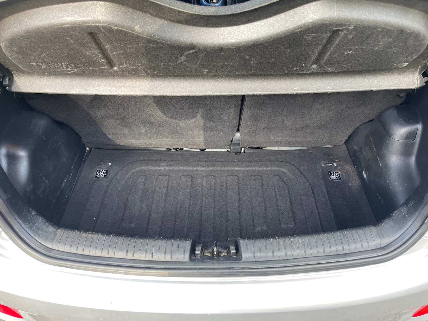 Used Hyundai i10 2015 for sale - 76382619: Photo 22