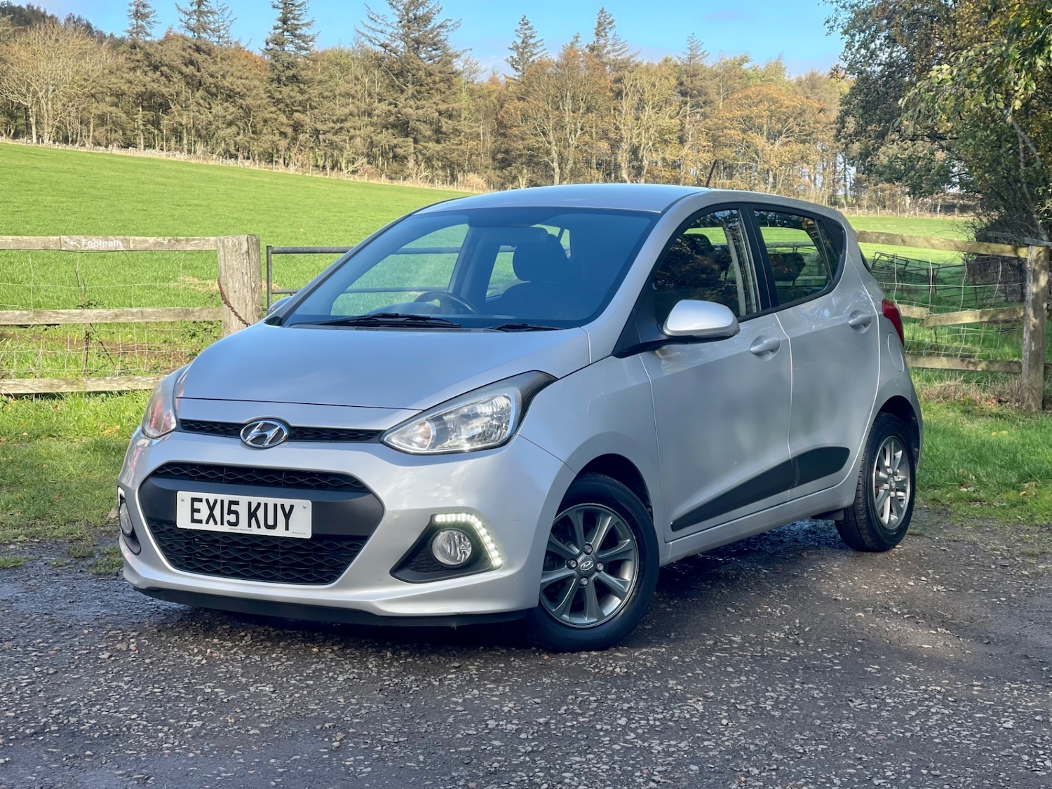 Used Hyundai i10 2015 for sale - 76382619: Photo 5