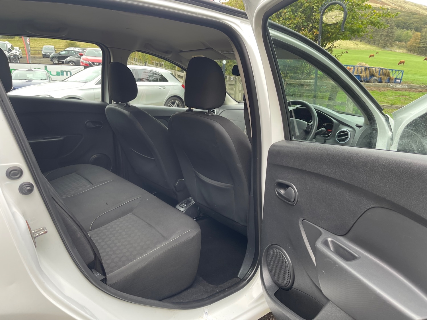 Used Dacia Sandero 2013 for sale - 76146275: Photo 16