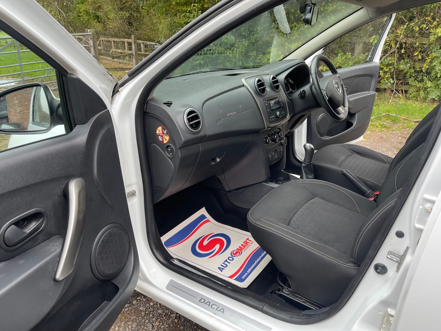 Used Dacia Sandero 2013 for sale - 76146275: Photo 22