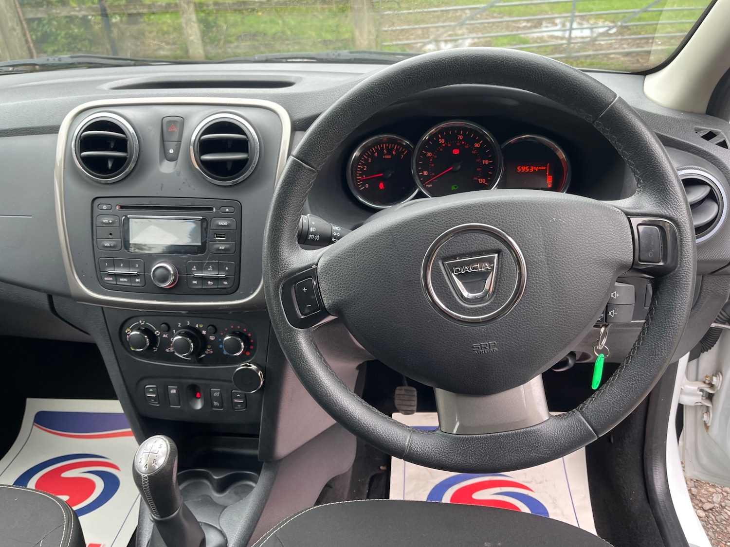 Used Dacia Sandero 2013 for sale - 76146275: Photo 9