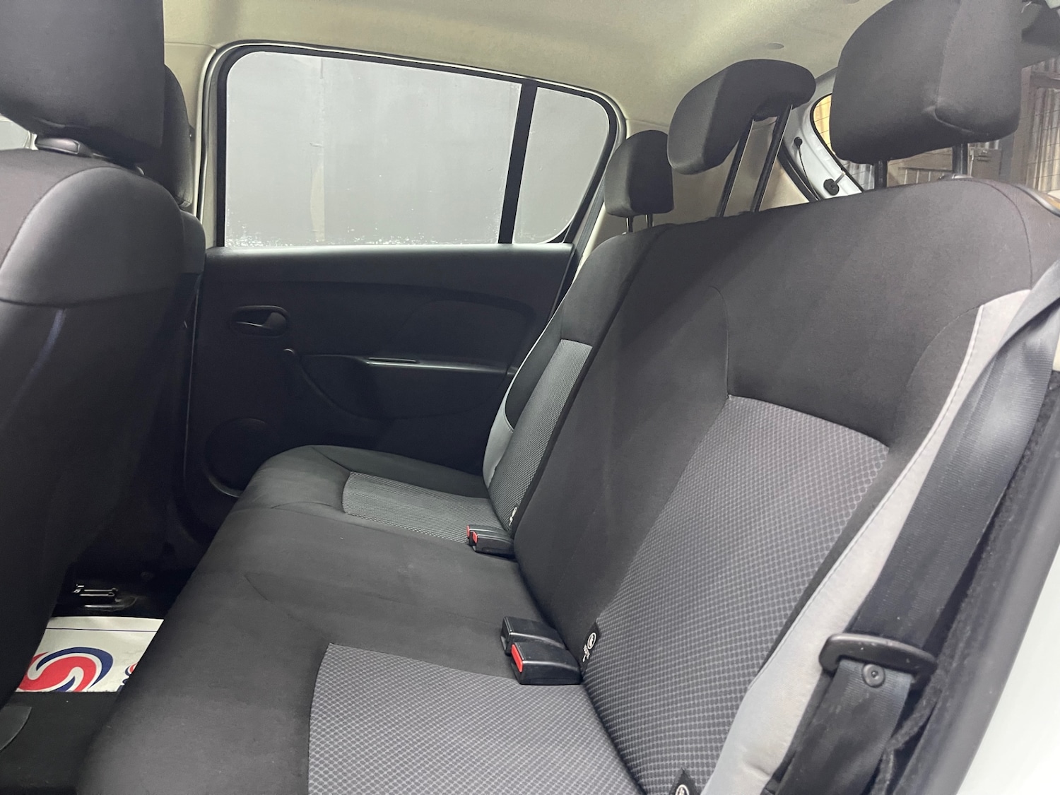 Used Dacia Sandero 2015 for sale - 77261914: Photo 15