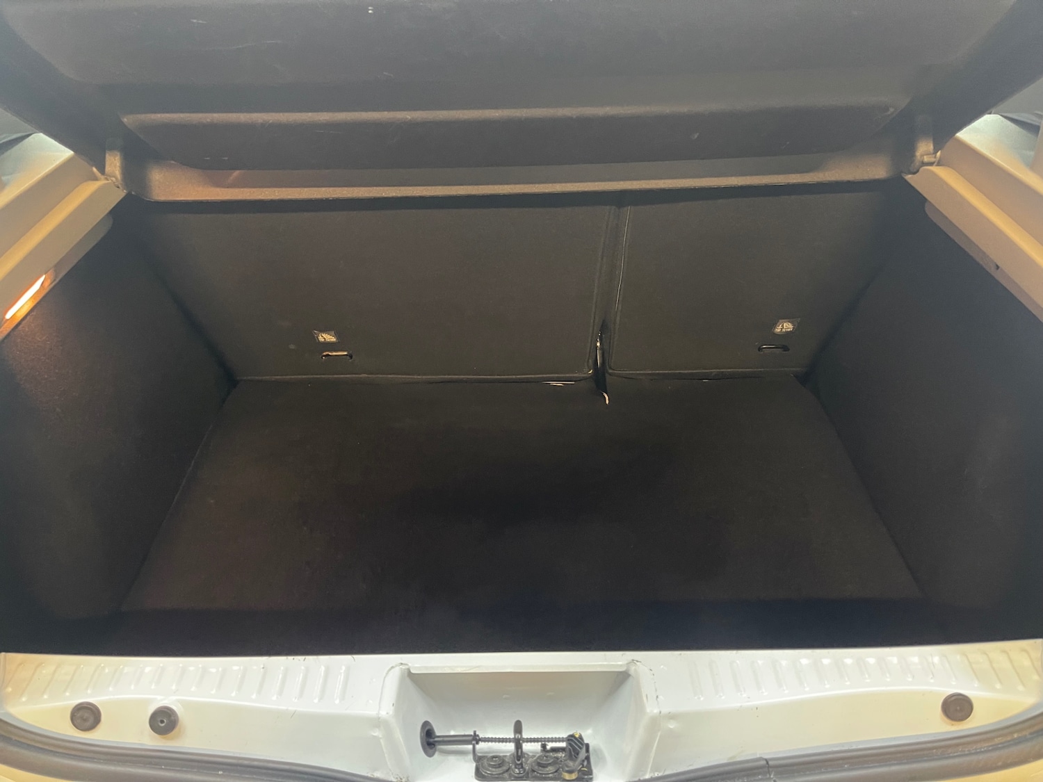 Used Dacia Sandero 2015 for sale - 77261914: Photo 17