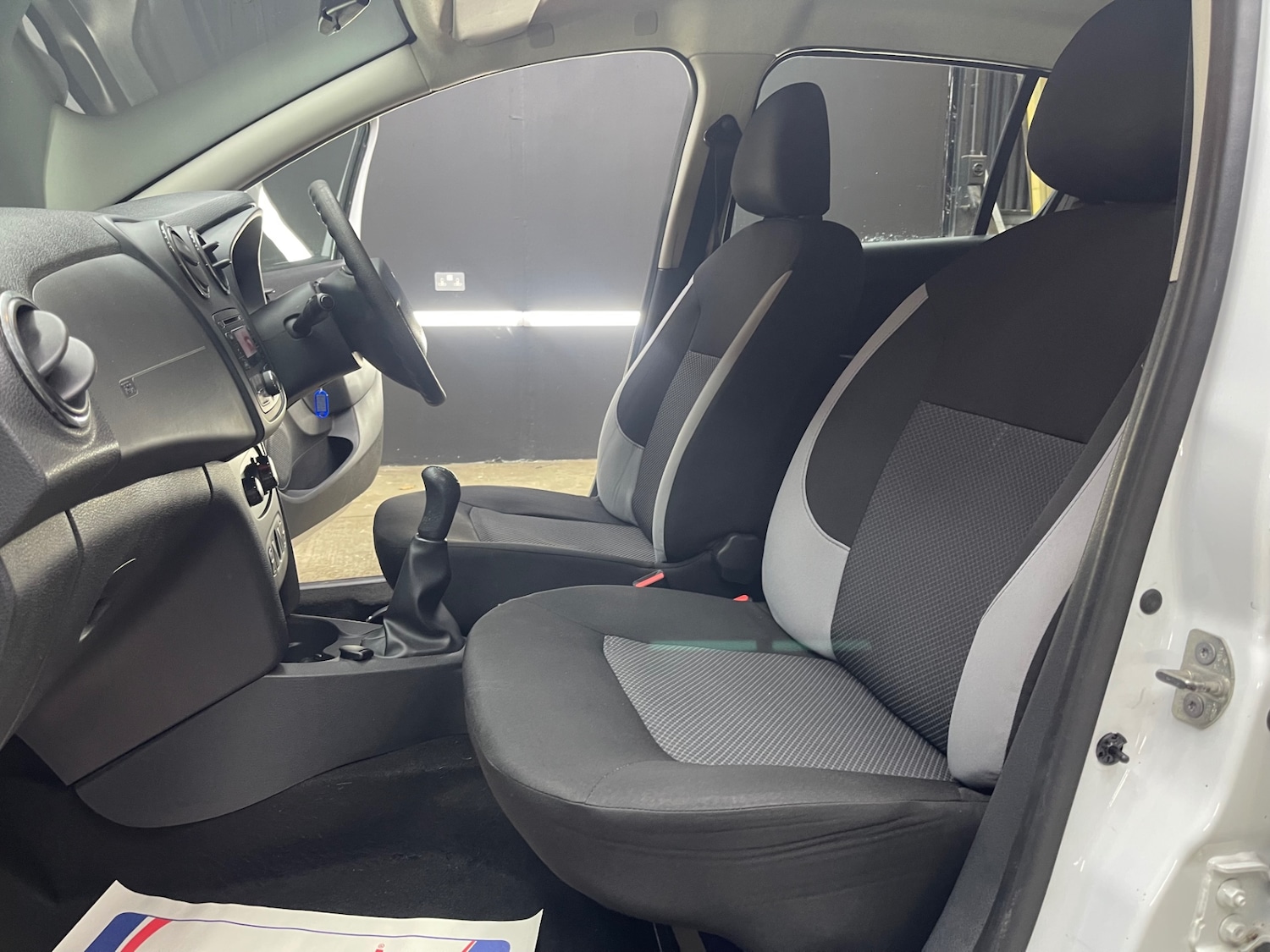 Used Dacia Sandero 2015 for sale - 77261914: Photo 19