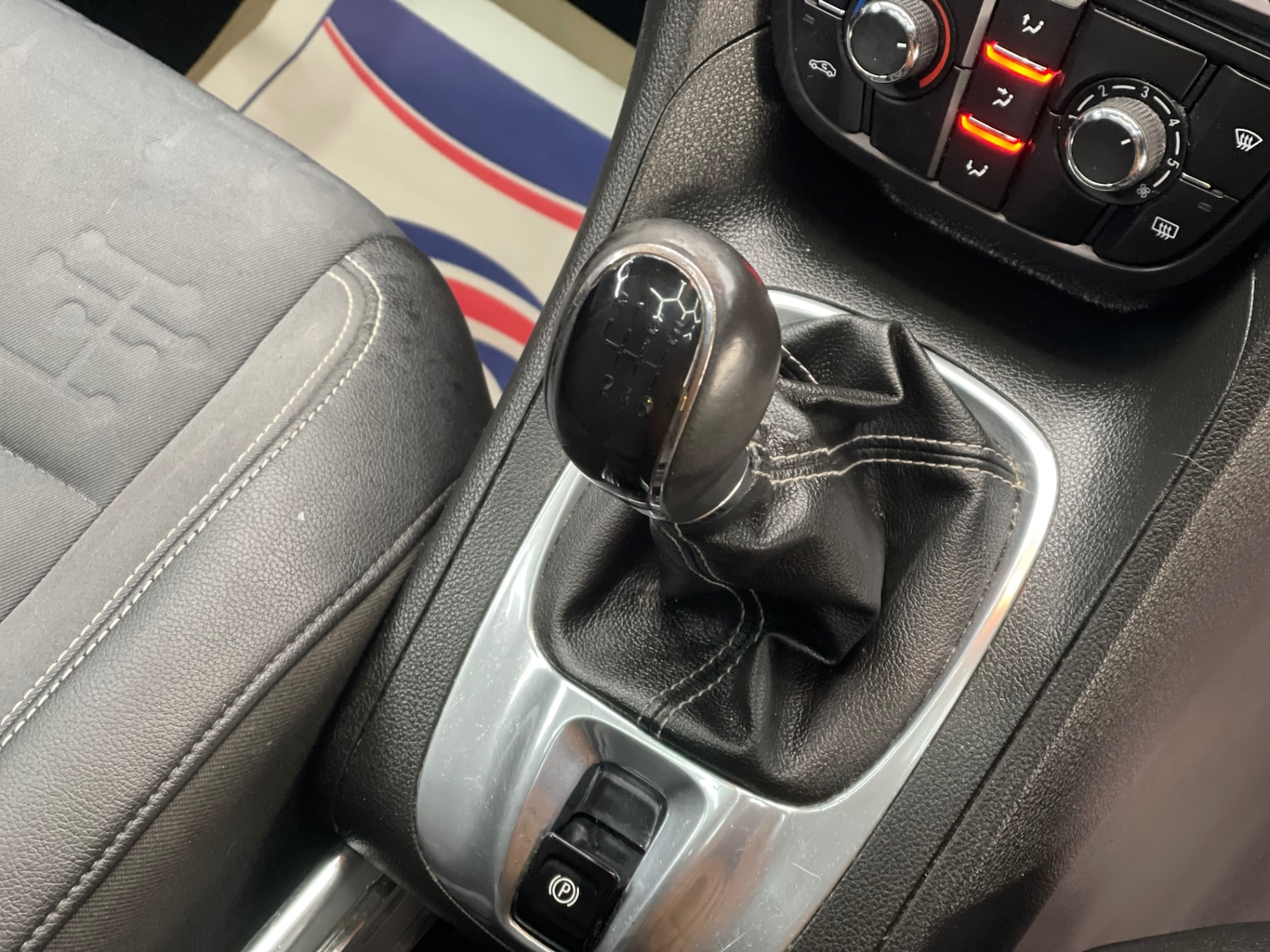 Used Vauxhall Meriva 2014 for sale - 77324336: Photo 10