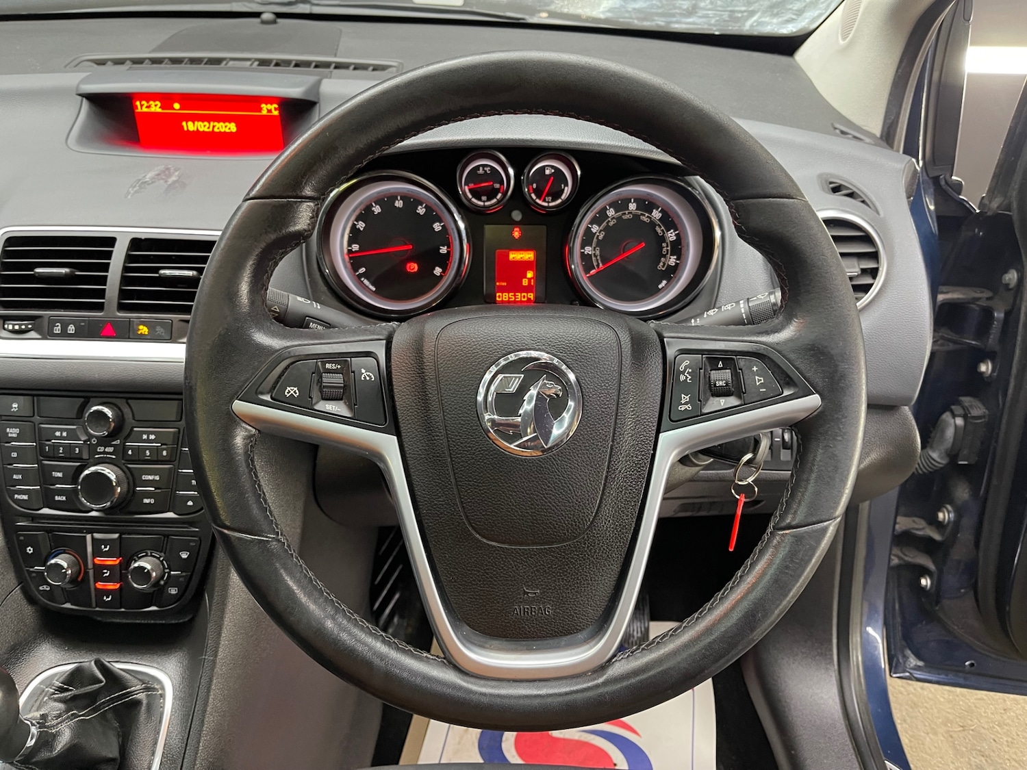 Used Vauxhall Meriva 2014 for sale - 77324336: Photo 7