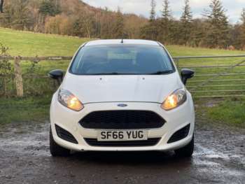 Used Ford Fiesta 2016 for sale - 72998678: Photo