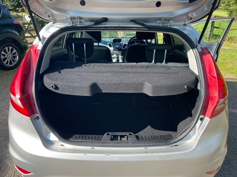 Used Ford Fiesta 2010 for sale - 77245322: Photo 14