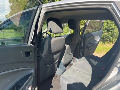 Used Ford Fiesta 2010 for sale - 77245322: Photo 16