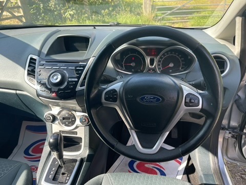 Used Ford Fiesta 2010 for sale - 77245322: Photo 18