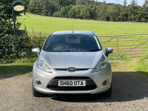 Used Ford Fiesta 2010 for sale - 77245322: Photo 2