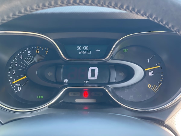 Used Renault Captur 2015 for sale - 74620262: Photo 12