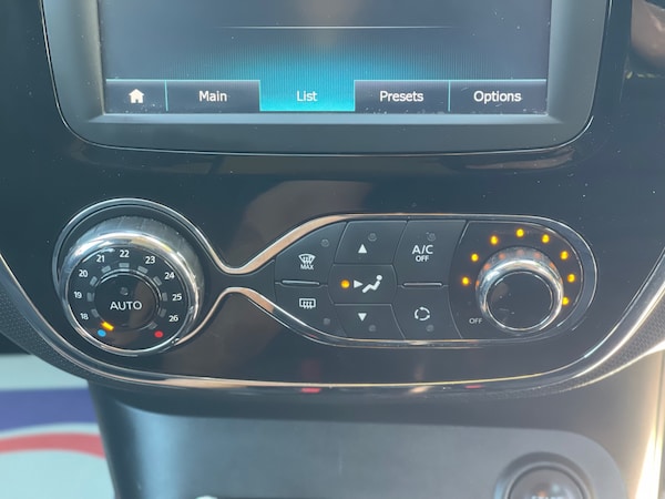 Used Renault Captur 2015 for sale - 74620262: Photo 19