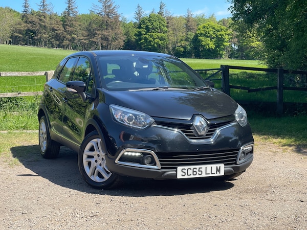 Used Renault Captur 2015 for sale - 74620262: Photo 1