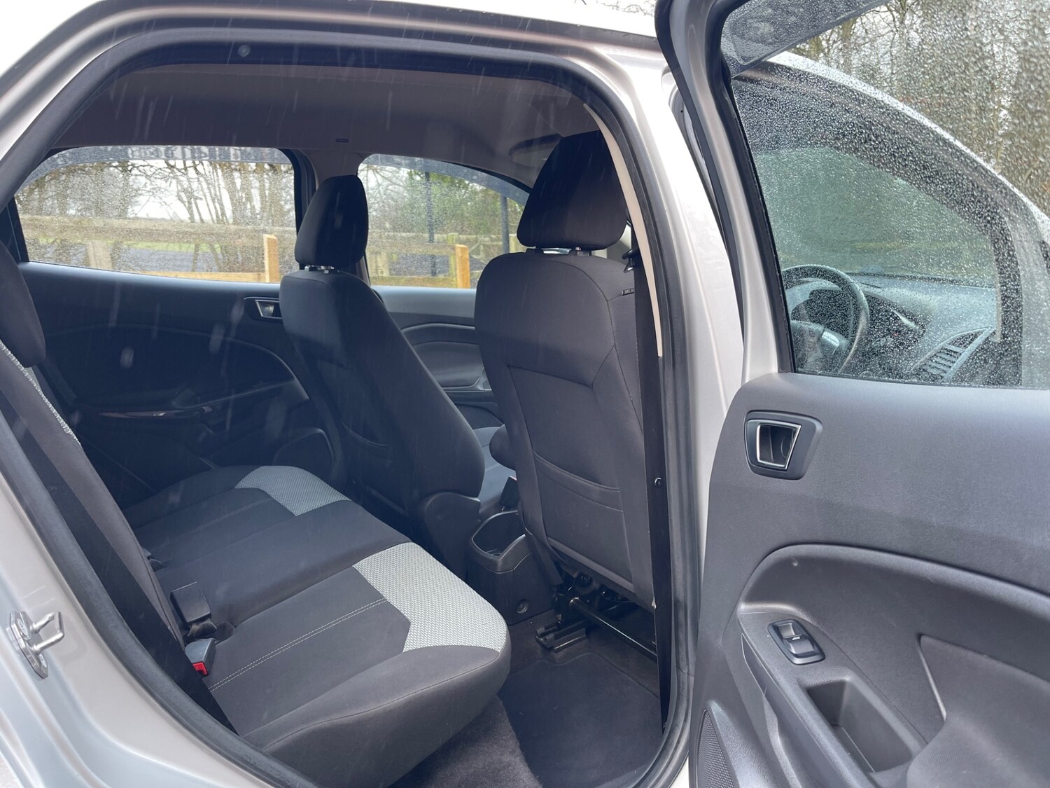 Used Ford Ecosport 2015 for sale - 77324540: Photo 15