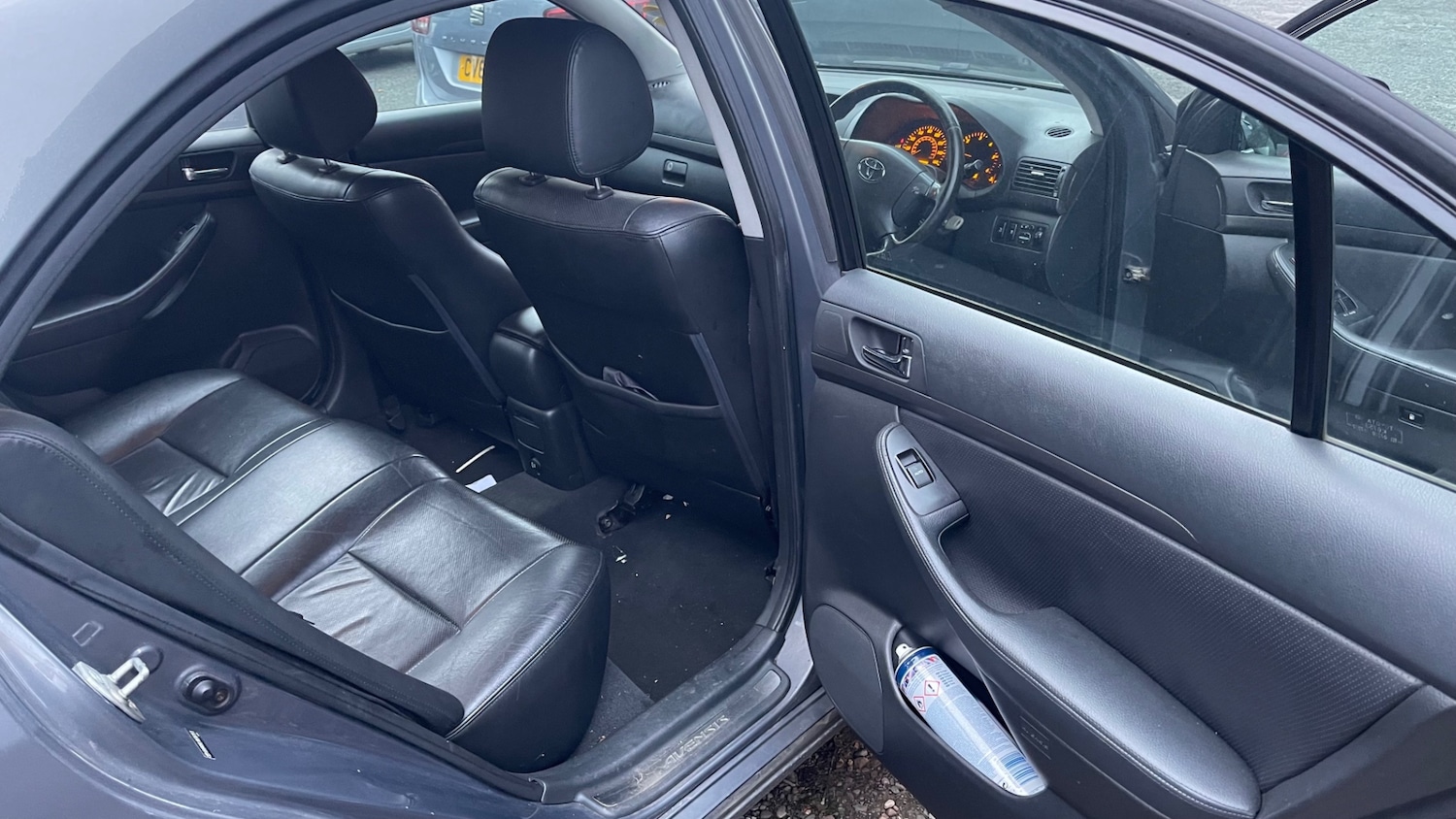 Used Toyota Avensis 2004 for sale - 76556741: Photo 10