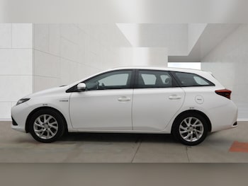 Used Toyota Auris 2018 for sale - 79042922: Photo