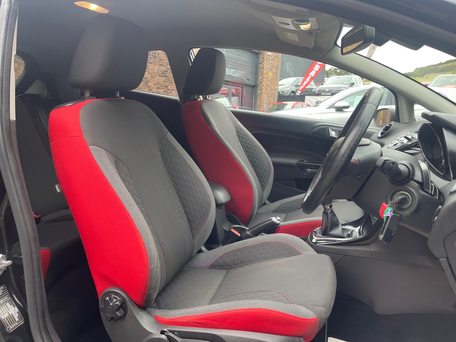 Used Ford Fiesta 2015 for sale - 76046161: Photo 11
