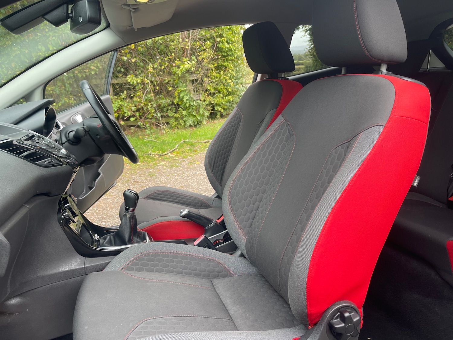 Used Ford Fiesta 2015 for sale - 76046161: Photo 20