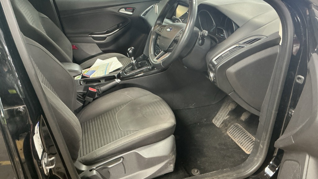 Used Ford Focus 2016 for sale - 78210270: Photo 12