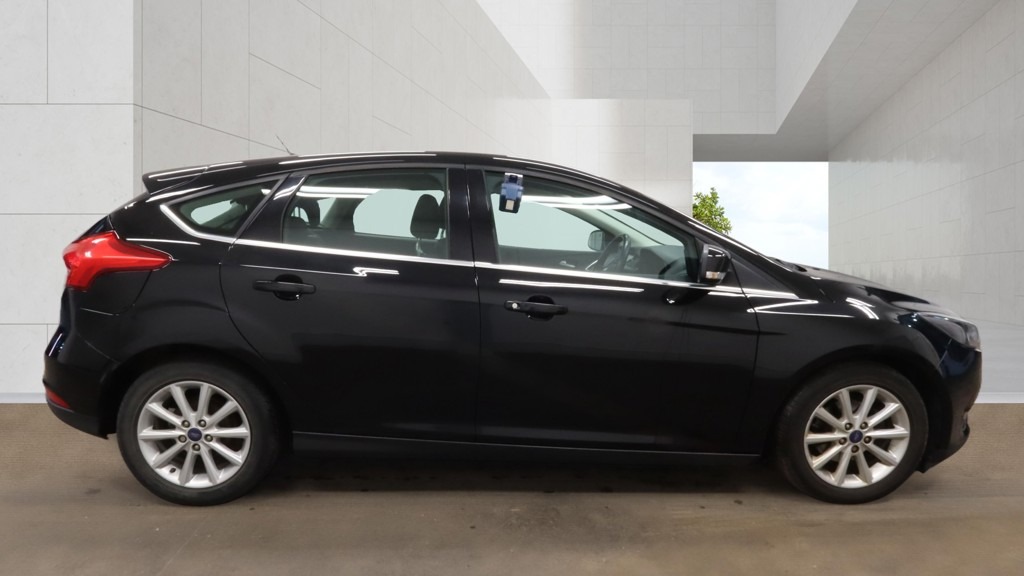 Used Ford Focus 2016 for sale - 78210270: Photo 8