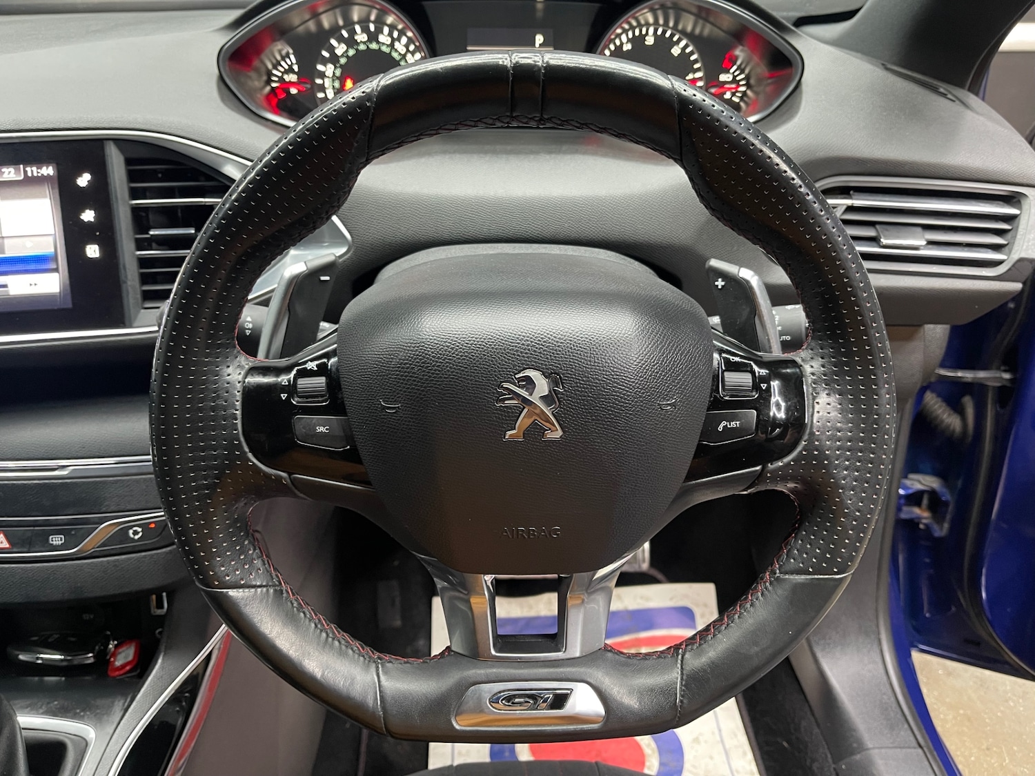 Used Peugeot 308 2017 for sale - 77104740: Photo 12