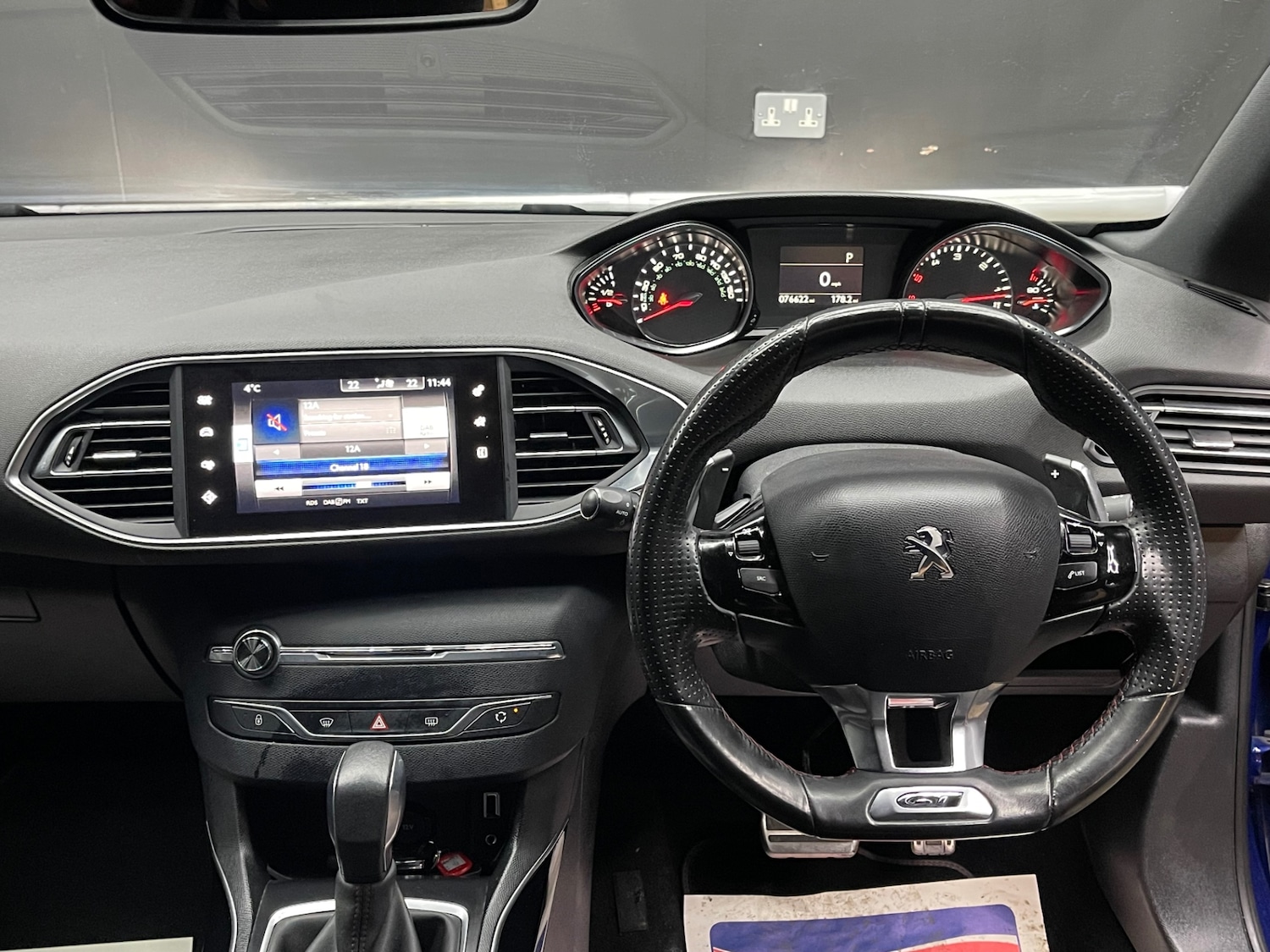 Used Peugeot 308 2017 for sale - 77104740: Photo 13
