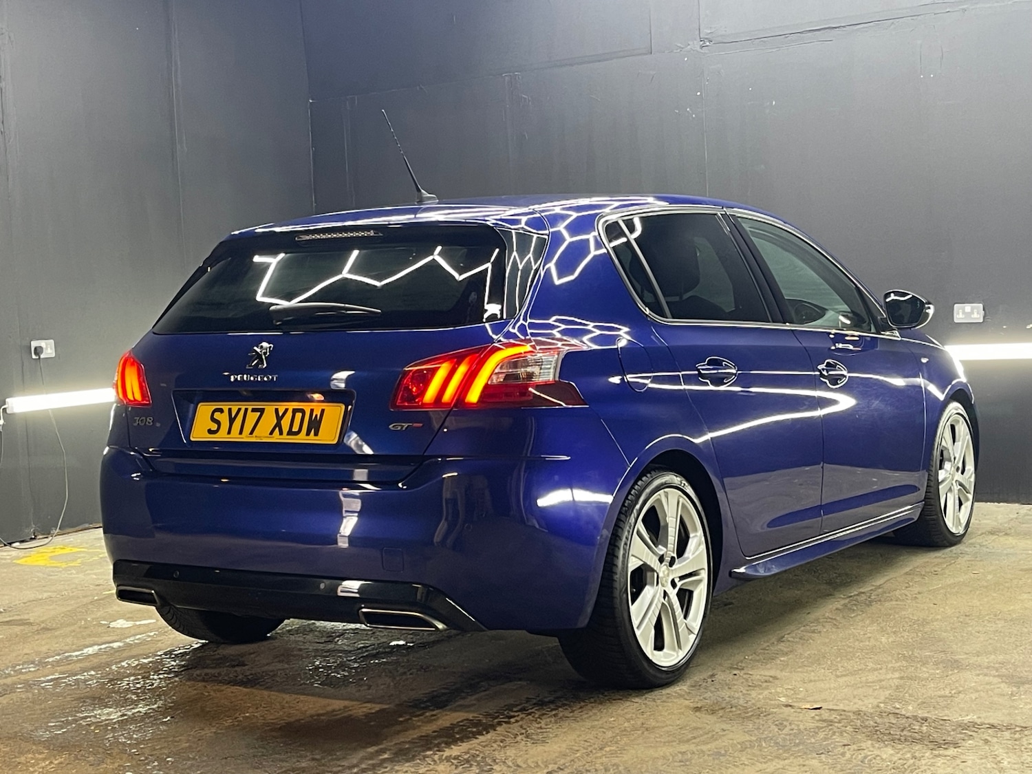 Used Peugeot 308 2017 for sale - 77104740: Photo 2