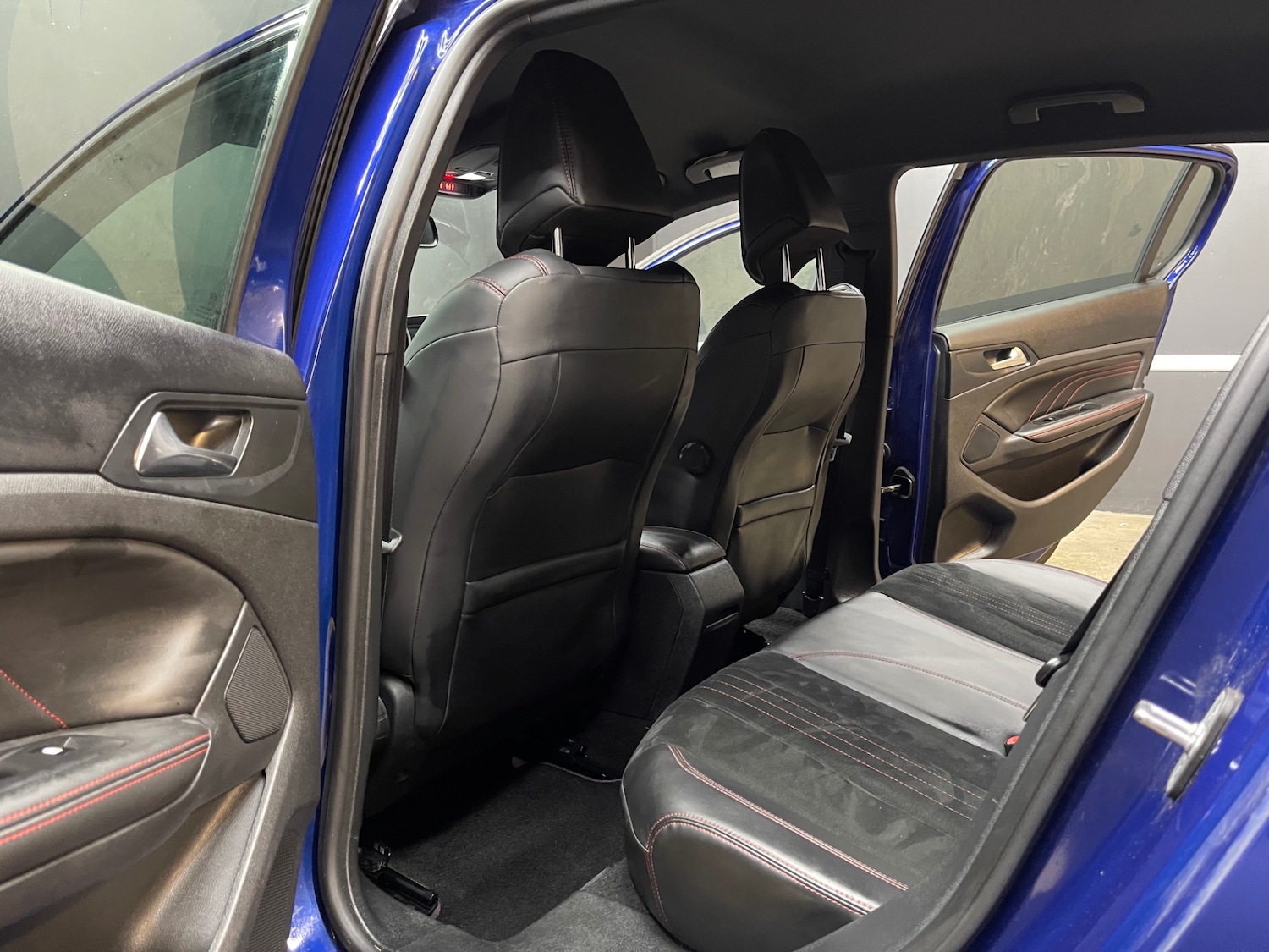 Used Peugeot 308 2017 for sale - 77104740: Photo 20