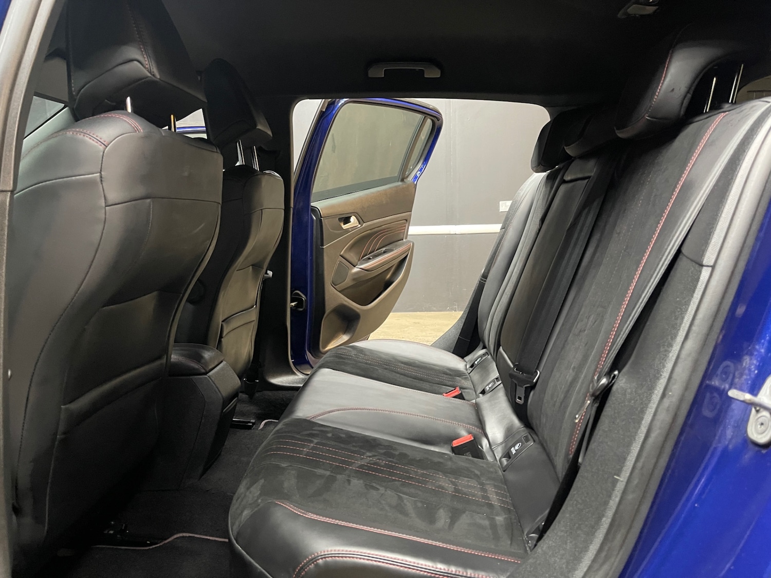 Used Peugeot 308 2017 for sale - 77104740: Photo 25