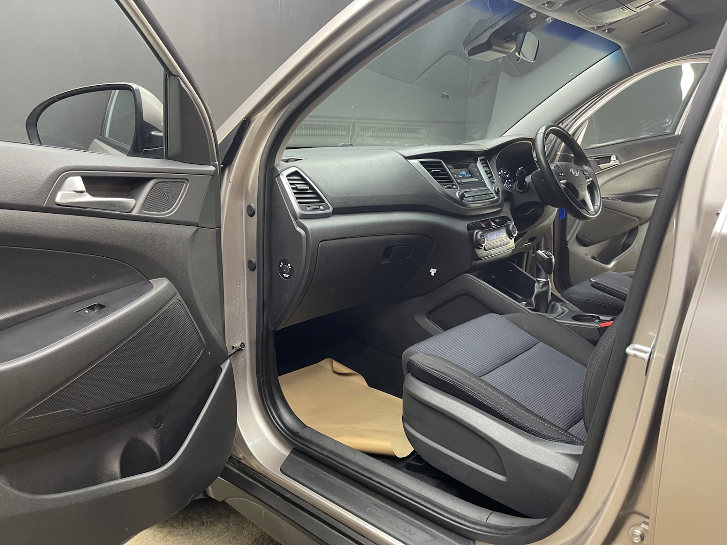 Used Hyundai TUCSON 2016 for sale - 77581971: Photo 20