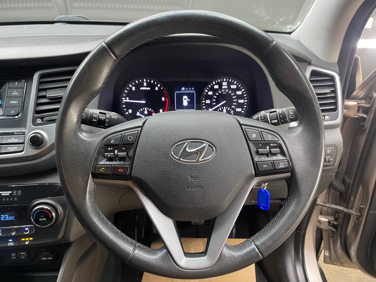 Used Hyundai TUCSON 2016 for sale - 77581971: Photo 9