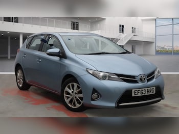 Used Toyota Auris 2014 for sale - 76287538: Photo