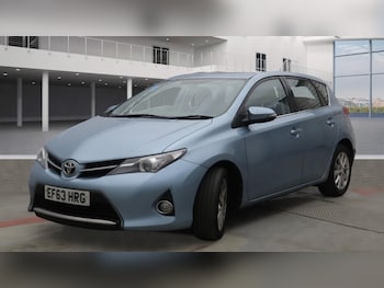 Used Toyota Auris 2014 for sale - 76287538: Photo
