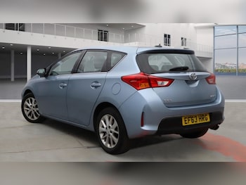 Used Toyota Auris 2014 for sale - 76287538: Photo