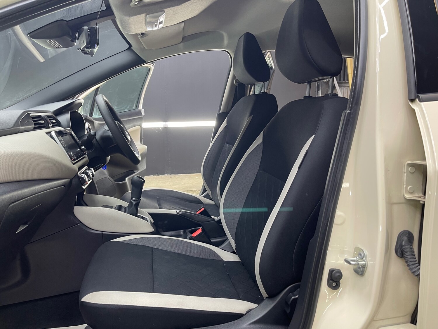 Used Nissan Micra 2017 for sale - 77432570: Photo 21