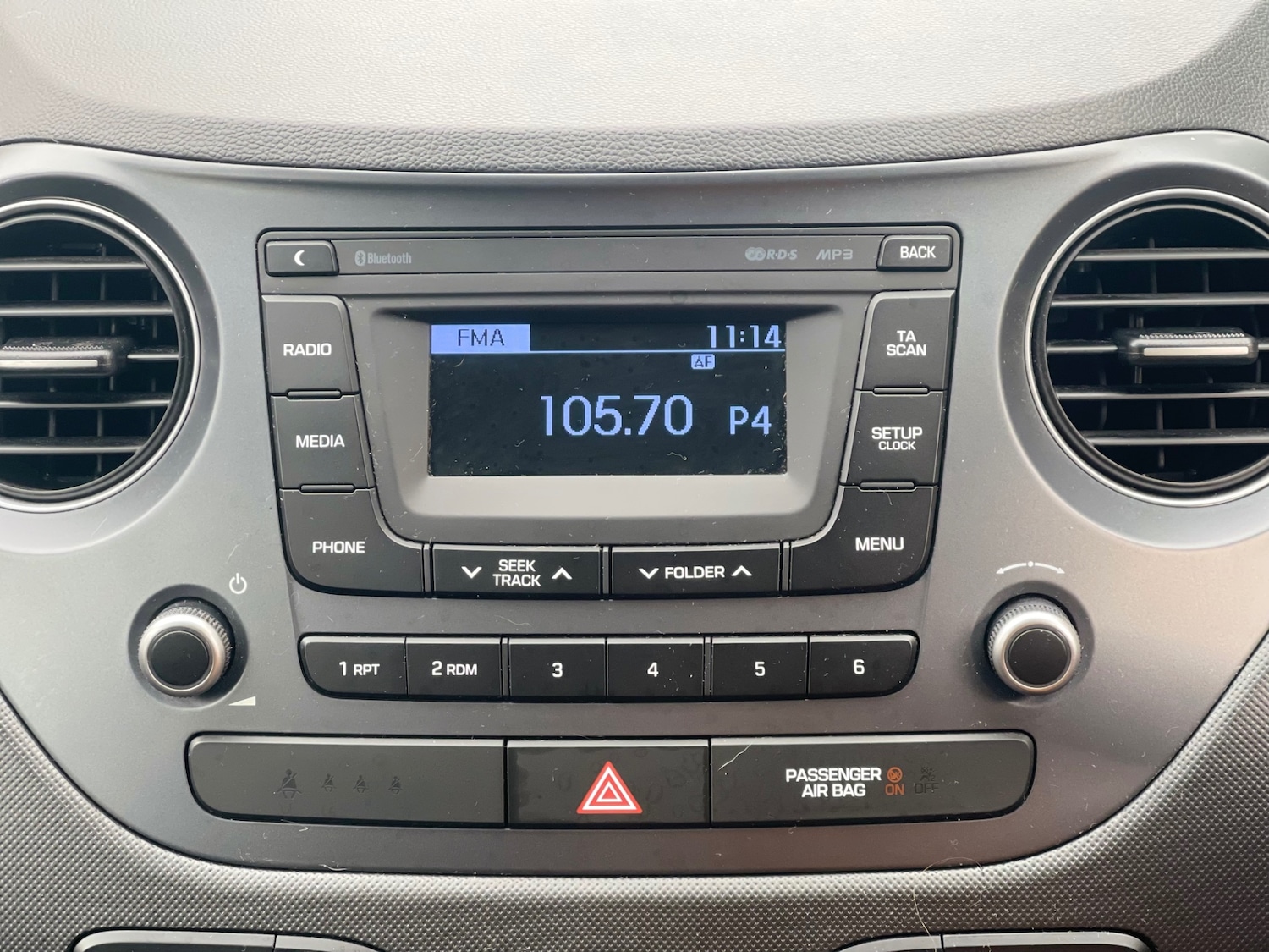 Used Hyundai i10 2017 for sale - 76045844: Photo 15