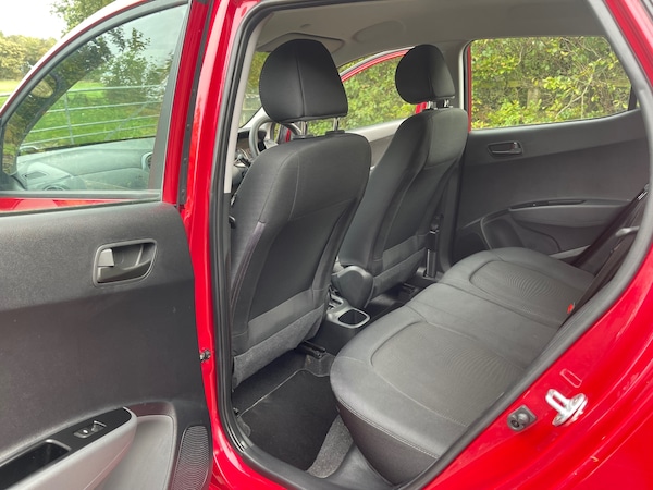 Used Hyundai i10 2017 for sale - 76045844: Photo 20