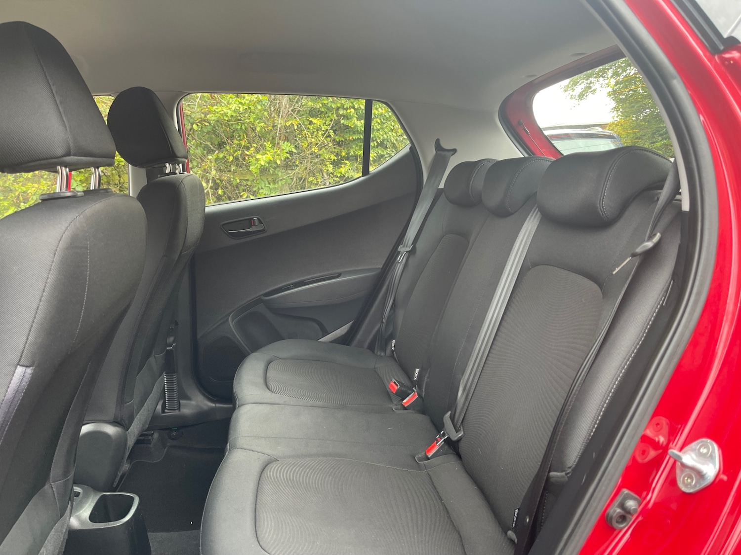 Used Hyundai i10 2017 for sale - 76045844: Photo 24