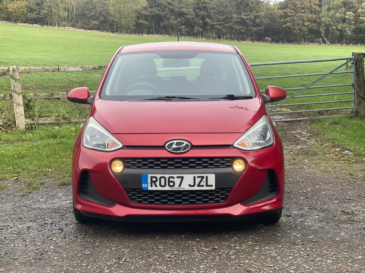 Used Hyundai i10 2017 for sale - 76045844: Photo 4
