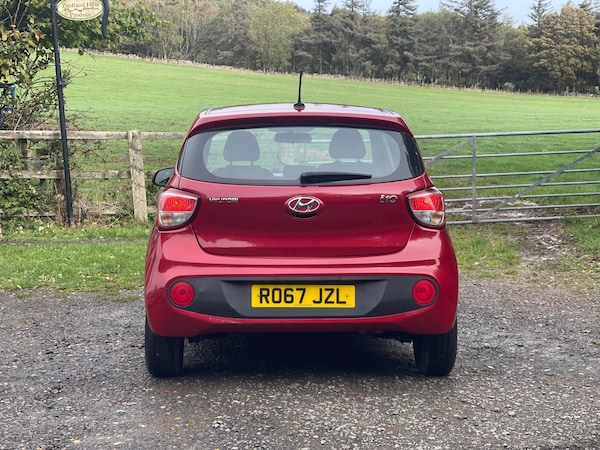Used Hyundai i10 2017 for sale - 76045844: Photo 5